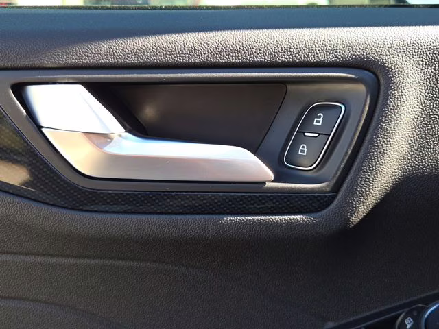 2026 Gray Metallic Ford Escape ST-Line FWD SUV