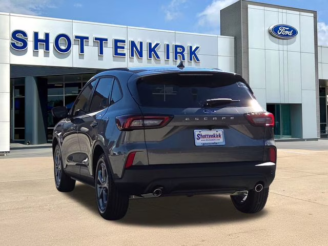 2026 Gray Metallic Ford Escape ST-Line FWD SUV