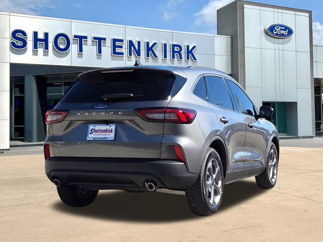 2026 Gray Metallic Ford Escape ST-Line FWD SUV