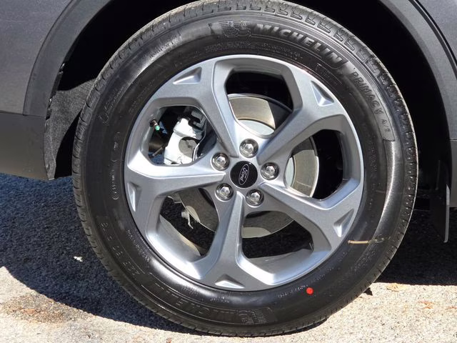 2026 Gray Metallic Ford Escape ST-Line FWD SUV