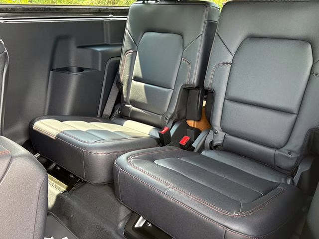 2025 Oxford White Ford Bronco Stroppe 4X4 SUV