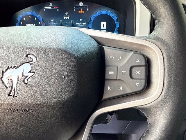 2025 Oxford White Ford Bronco Stroppe 4X4 SUV