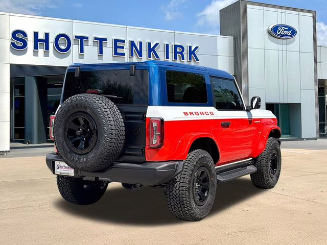 2025 Oxford White Ford Bronco Stroppe 4X4 SUV