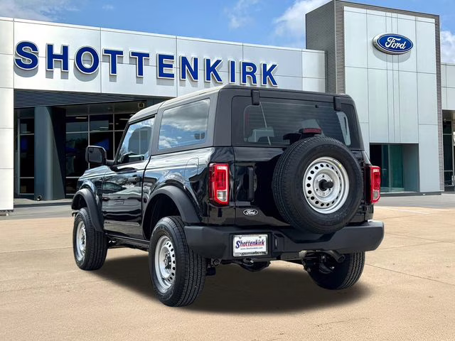 2026 Shadow Black Ford Bronco Base 4X4 SUV