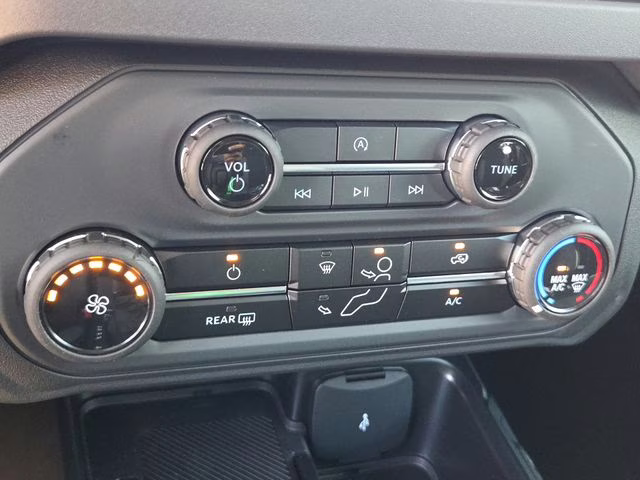 2025 Gray Metallic Ford Bronco Base 4X4 SUV