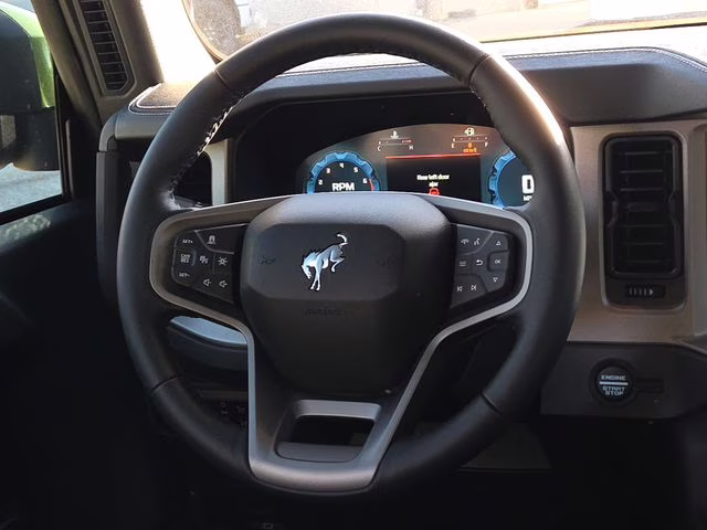 2025 Green Metallic Ford Bronco Outer Banks 4X4 SUV