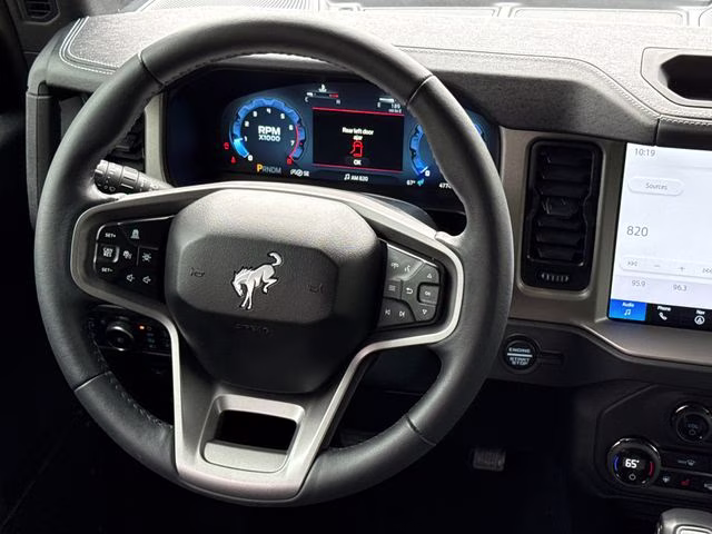 2025 Desert Sand Ford Bronco Outer Banks 4X4 SUV