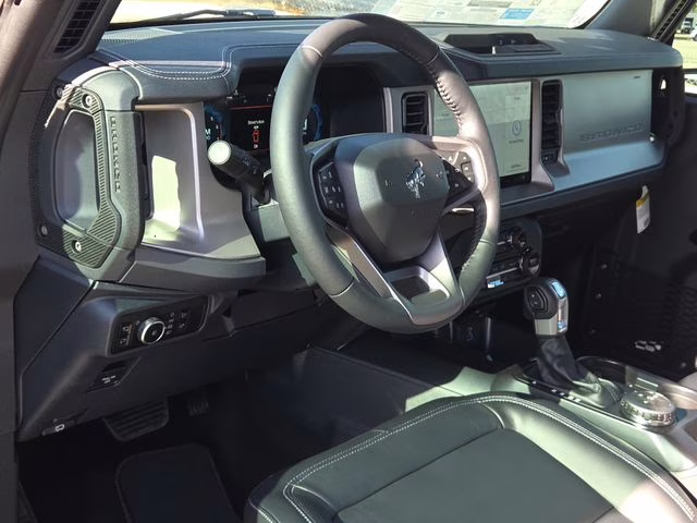 2025 Desert Sand Ford Bronco Outer Banks 4X4 SUV