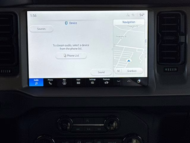 2025 Oxford White Ford Bronco Outer Banks 4X4 SUV