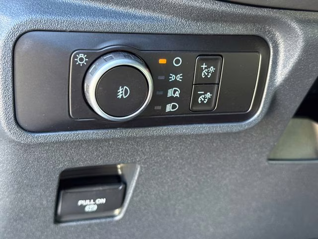 2025 Oxford White Ford Bronco Outer Banks 4X4 SUV