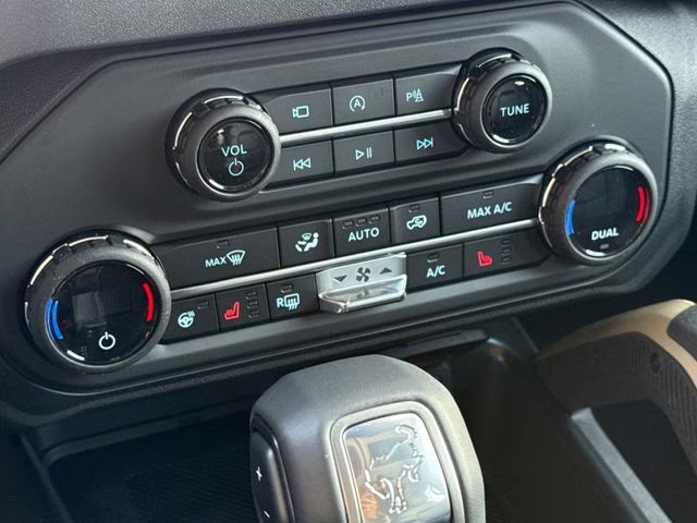 2025 Shadow Black Ford Bronco Badlands 4X4 SUV