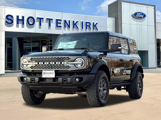 2025 Shadow Black Ford Bronco Badlands 4X4 SUV
