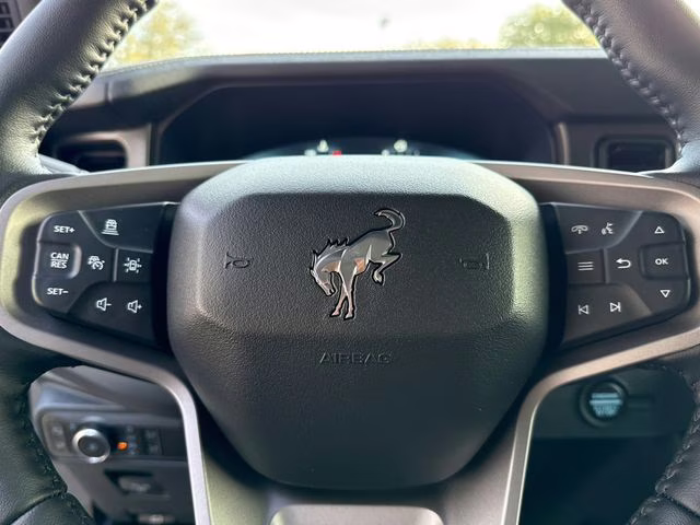 2025 Shadow Black Ford Bronco Badlands 4X4 SUV