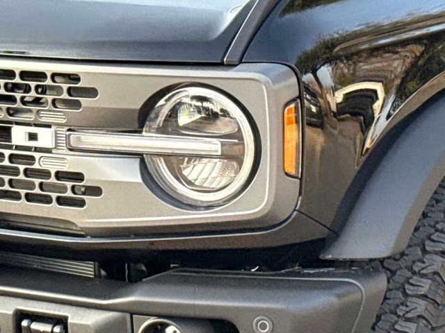 2025 Shadow Black Ford Bronco Badlands 4X4 SUV