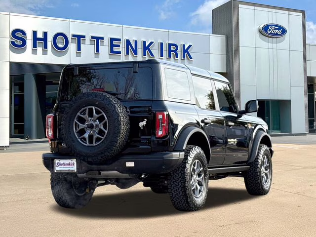 2025 Shadow Black Ford Bronco Badlands 4X4 SUV