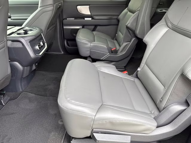 2026 Black Metallic Ford Expedition Max Active RWD SUV