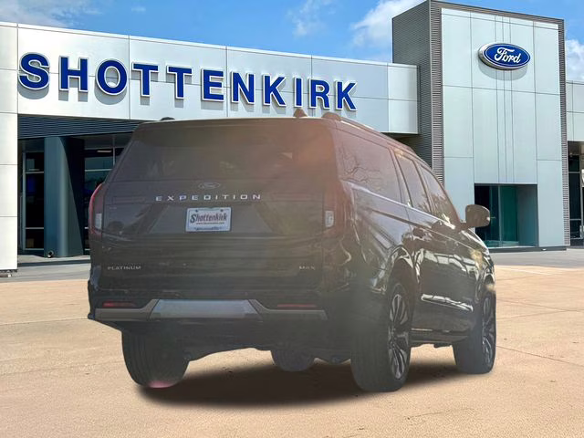 2026 Black Metallic Ford Expedition Max Platinum 4X4 SUV