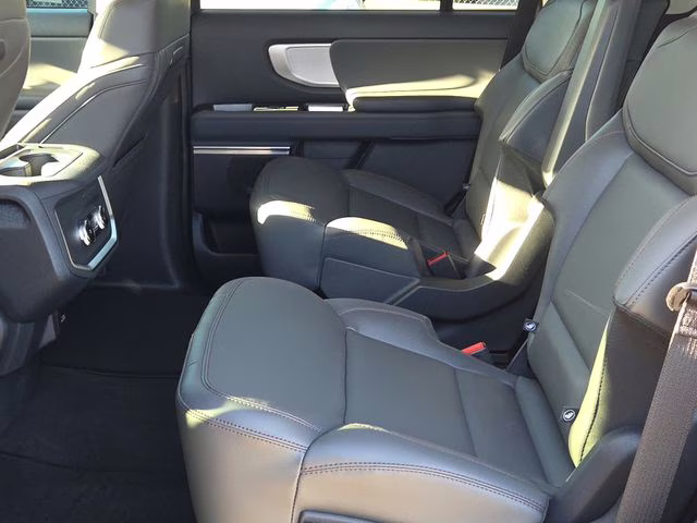 2025 Gray Metallic Ford Expedition Active RWD SUV