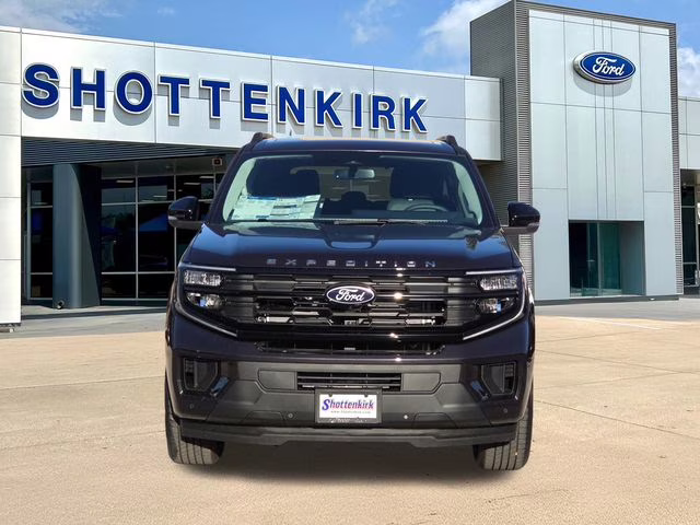 2025 Gray Metallic Ford Expedition Active RWD SUV