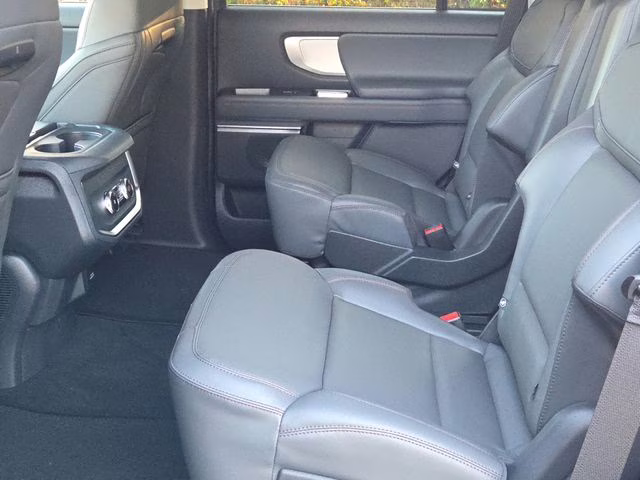 2025 Blue Metallic Ford Expedition Active RWD SUV