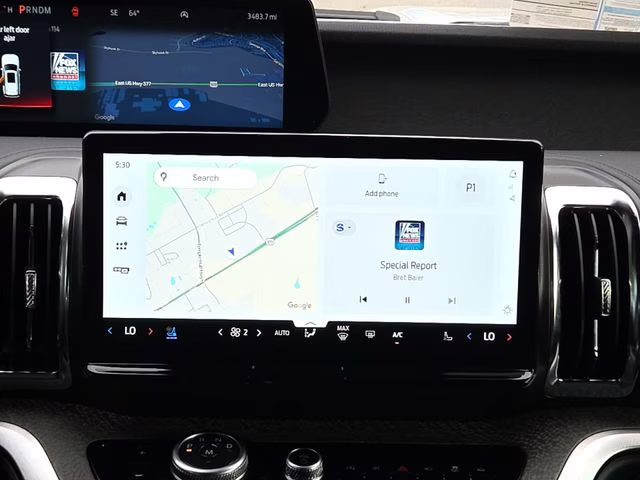 2025 White Metallic Ford Expedition Tremor 4X4 SUV