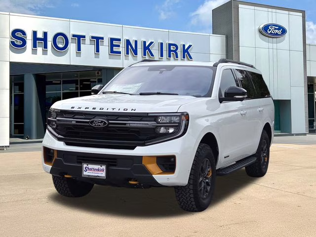2025 White Metallic Ford Expedition Tremor 4X4 SUV