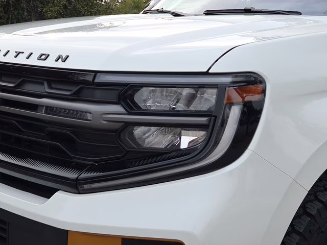 2025 White Metallic Ford Expedition Tremor 4X4 SUV