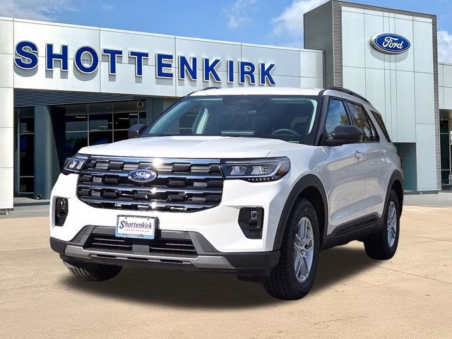 2026 White Metallic Ford Explorer Active RWD SUV