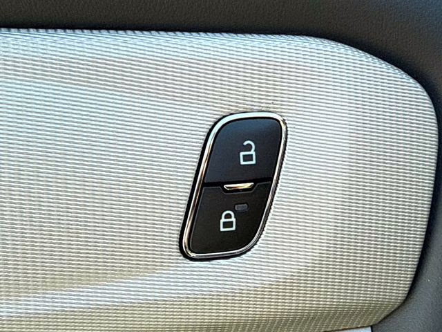 2026 Gray Metallic Ford Explorer Active RWD SUV