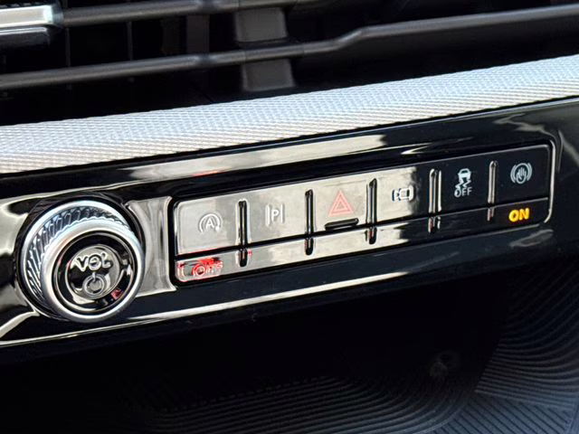 2026 Gray Metallic Ford Explorer Active RWD SUV