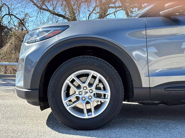 2026 Gray Metallic Ford Explorer Active RWD SUV