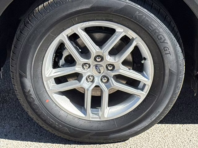 2026 Gray Metallic Ford Explorer Active RWD SUV