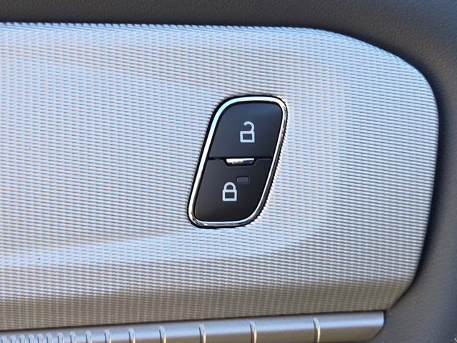 2026 White Metallic Ford Explorer Active RWD SUV