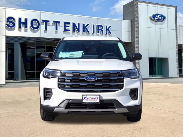 2026 White Metallic Ford Explorer Active RWD SUV