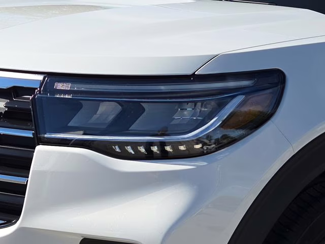 2026 White Metallic Ford Explorer Active RWD SUV