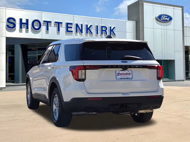 2026 White Metallic Ford Explorer Active RWD SUV