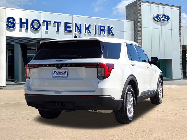 2026 White Metallic Ford Explorer Active RWD SUV