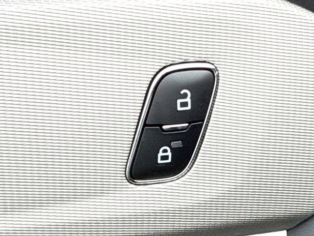 2026 Gray Metallic Ford Explorer Active RWD SUV