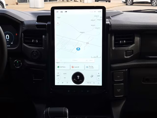 2025 Black Metallic Ford F-150 Lightning Flash AWD Truck