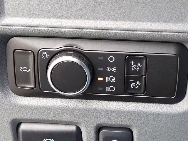 2025 Black Metallic Ford F-150 Lightning Flash AWD Truck