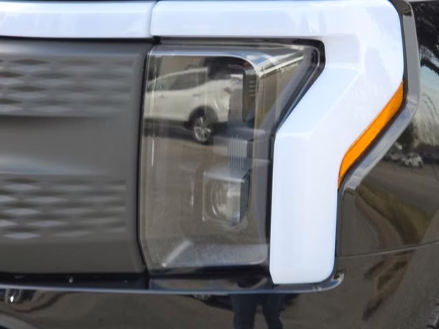 2025 Black Metallic Ford F-150 Lightning Flash AWD Truck