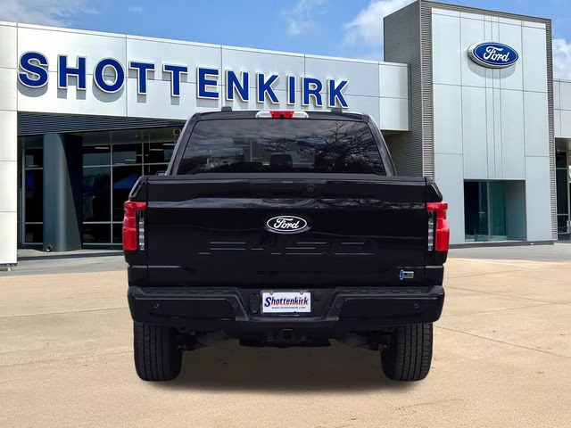 2025 Black Metallic Ford F-150 Lightning Flash AWD Truck