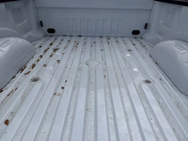 2026 Oxford White Ford Super Duty F-250 SRW XL 4X4 Truck