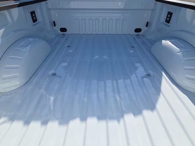 2026 Oxford White Ford Super Duty F-250 SRW XLT 4X4 Truck