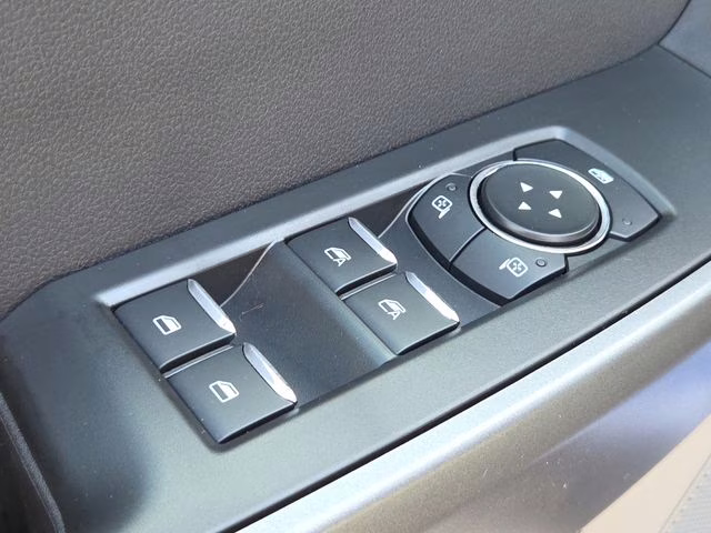 2026 Oxford White Ford Super Duty F-250 SRW XLT 4X4 Truck