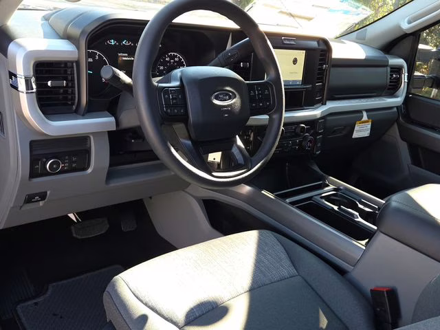 2026 Black Metallic Ford Super Duty F-250 SRW XLT 4X4 Truck