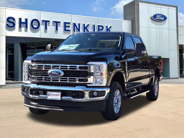 2026 Black Metallic Ford Super Duty F-250 SRW XLT 4X4 Truck