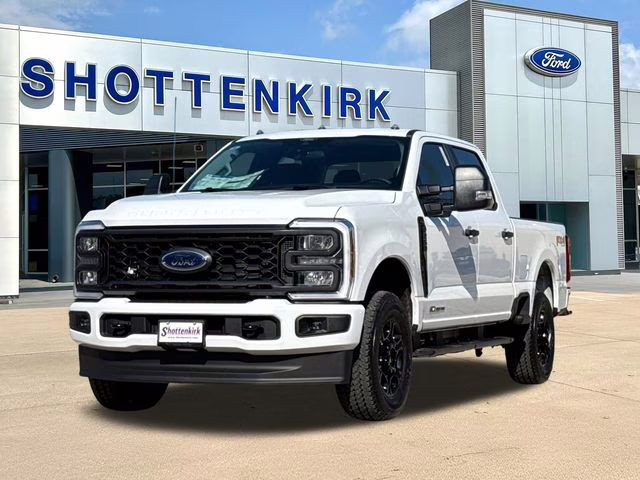 2026 Oxford White Ford Super Duty F-250 SRW XL 4X4 Truck