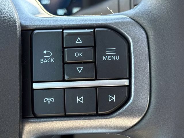 2026 Oxford White Ford Super Duty F-250 SRW Lariat 4X4 Truck