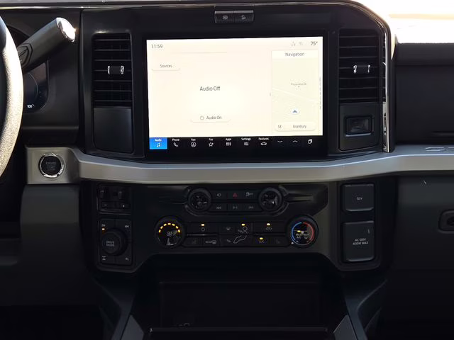 2026 Oxford White Ford Super Duty F-250 SRW XLT 4X4 Truck